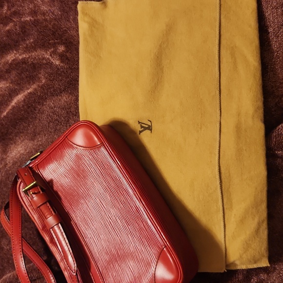 💕LV epi Trocodero 27 - Picture 8 of 8